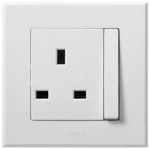 SIMON E3 STOP KONTAK 13A BS PUTIH